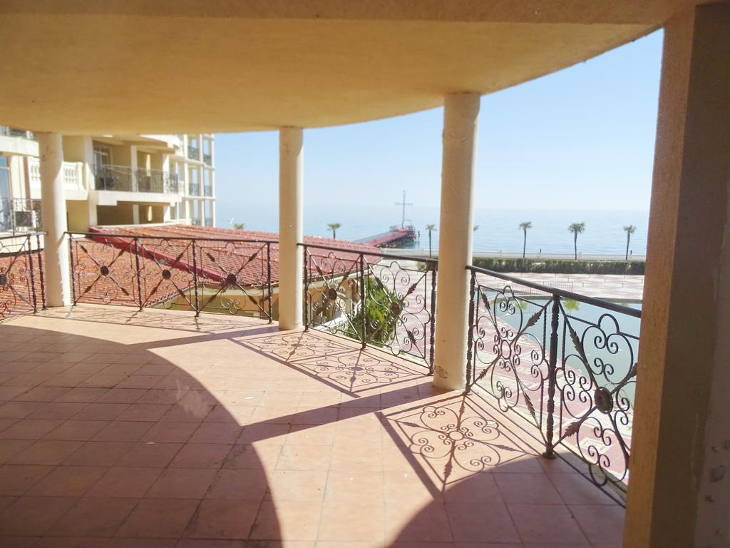 Elenite Private Apartments Exterior photo