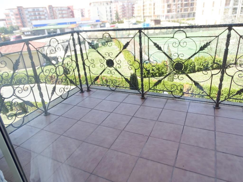 Elenite Private Apartments Exterior photo
