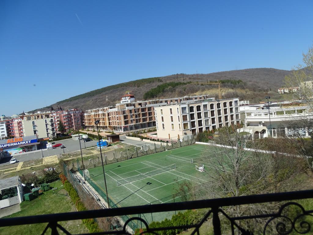 Elenite Private Apartments Exterior photo